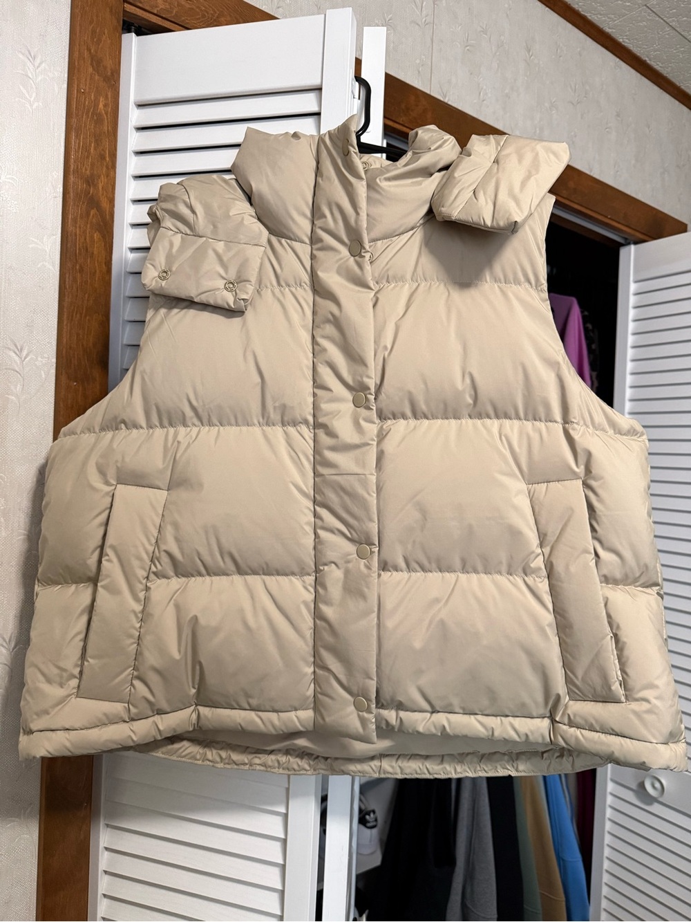 Lululemon Wunder Puff Cropped Vest